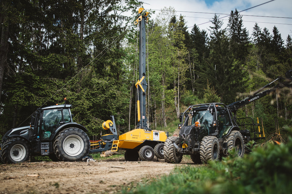 Uniforest gozdarska žičnica