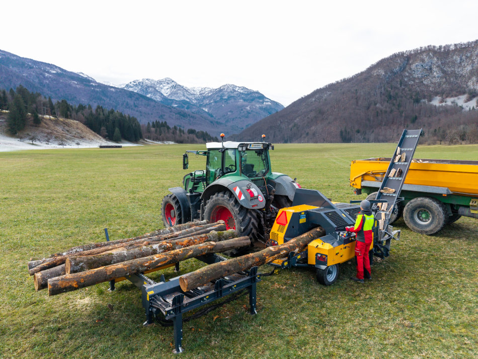 Uniforest Titan rezalno-cepilni stroj